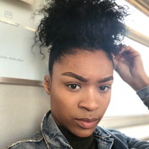 Meet your Posher, Tyra